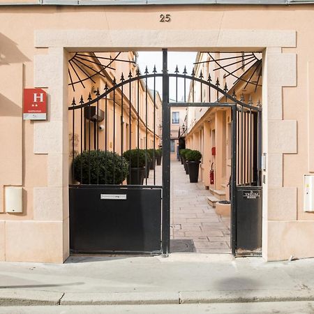 Hotel De L'Horloge París Exterior foto