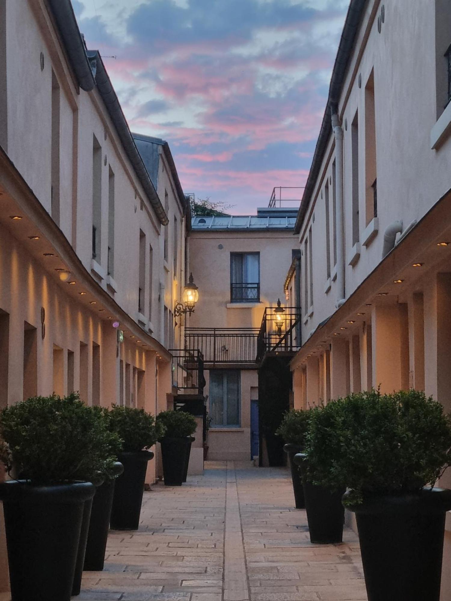 Hotel De L'Horloge París Exterior foto